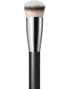 MAC Cosmetics Brush 170 Synthetic Rounded Slant Brush poševni kabuki čopič 1 kos