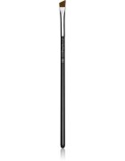 MAC Cosmetics Brush 263 Synthetic Small Angle čopič za ličenje oči 1 kos