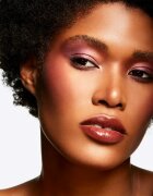 MAC Cosmetics Extra Dimension Blush rdečilo v prahu odtenek Wrapped Candy 4 g