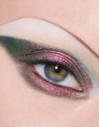 MAC Cosmetics Eye Shadow Multichrome senčila za oči odtenek Kaleidoscope 1 g