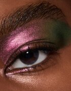 MAC Cosmetics Eye Shadow Multichrome senčila za oči odtenek Kaleidoscope 1 g