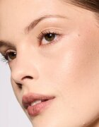 MAC Cosmetics Glow Play Bouncy Highlighter osvetljevalec odtenek Glowzone 7.5 g