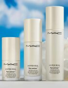 MAC Cosmetics Hyper Real Eye Serumizer serum za zmanjšanje podočnjakov pod očmi 15 ml