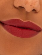 MAC Cosmetics Locked Kiss 24h Lipstick dolgoobstojna šminka z mat učinkom odtenek Extra Chili 18 g