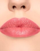 MAC Cosmetics Lustreglass Sheer-Shine Lipstick šminka z bleščečim finišem odtenek Kissing Strangers 3.5 g