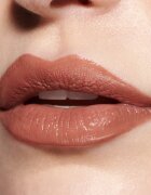 MAC Cosmetics Nudes Lustreglass Lipstick šminka z bleščečim finišem odtenek Signature Move 3 g
