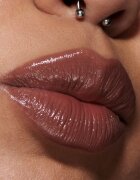 MAC Cosmetics Nudes Lustreglass Lipstick šminka z bleščečim finišem odtenek Signature Move 3 g