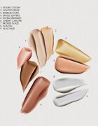 MAC Cosmetics Skinfinish Lightstruck tekoči osvetljevalec odtenek Cherry Chrome 15 ml