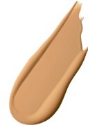 MAC Cosmetics Studio Radiance Serum-Powered Foundation vlažilni tekoči puder odtenek NC30 30 ml