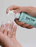 Mádara MÁDARA Acne gel za umivanje obraza 140 ml