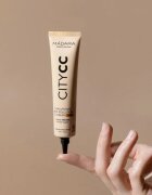 Mádara MÁDARA City CC CC krema za poenoten ten kože SPF 15 odtenek Light 40 ml