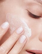Mádara SOS+ Rich Hydra-Barrier CICA vlažilna krema za obraz 40 ml