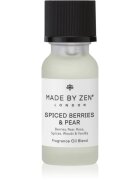 MADE BY ZEN Spiced Berries & Pear dišavno olje 15 ml