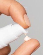 Mario Badescu Brightening Eye Serum posvetlitveni serum za predel okoli oči 14 ml