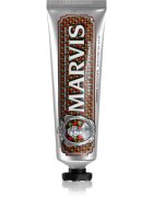 Marvis Sweet & Sour Rhubarb zobna pasta okus Rhubarb 75 ml