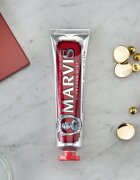 Marvis The Mints Cinnamon zobna pasta okus Cinnamon-Mint 25 ml