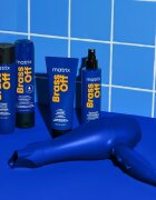 Matrix Brass Off hranilni balzam za nevtralizacijo medeninastih podtonov 300 ml
