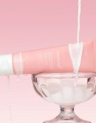 Medicube PDRN Pink Hyaluronic Moisturizing Cream intenzivna vlažilna krema z učvrstitvenim učinkom 50 ml