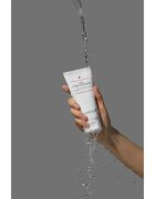 Medicube Red Foam Cleanser globinsko čistilna pena s pomirjajočim učinkom 230 ml
