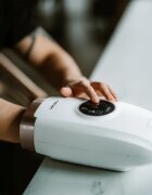 Medivon Hand masažna naprava za roke 1 kos