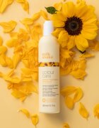 milk_shake® Colour Care Shampoo vlažilni in zaščitni šampon za barvane lase 300 ml