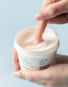 milk_shake® Lifestyling Sculpting Cream oblikovalna pasta za lase 90 ml