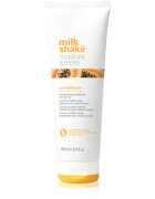 milk_shake® Moisture & More Conditioner vlažilni balzam za suhe lase 250 ml