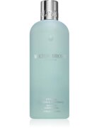 Molton Brown Coastal Cypress & Sea Fennel šampon za globinsko čiščenje 300 ml