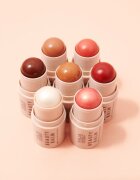 MUA Makeup Academy Beauty Balm kremasto rdečilo v paličici odtenek Berry Blush 4 g