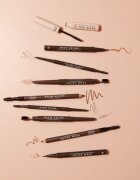 MUA Makeup Academy Brow Define dolgoobstojni svinčnik za obrvi s krtačko odtenek Dark Brown 12 g
