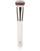 MUA Makeup Academy Brushes Buffing čopič za make-up 1 kos