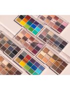 MUA Makeup Academy Eyeshadow Collection 15 Shade Palette paleta senčil za oči odtenek Illusionist 12 g
