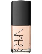 Nars Sheer Glow Foundation vlažilni tekoči puder odtenek OSLO 30 ml