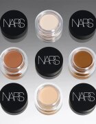 Nars Soft Matte Complete Concealer matirajoči korektor za polno prekrivanje odtenek VANILLA 6.2 g