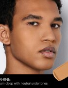 Nars SOFT MATTE Complete Foundation matirajoči tekoči puder odtenek HUAHINE 45 ml