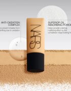 Nars SOFT MATTE Complete Foundation matirajoči tekoči puder odtenek OSLO 45 ml