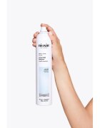 Nioxin Density Defend Styling Strong Hold Hairspray lak za lase za popoln volumen 300 ml