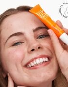NIP+FAB Vitamin C Fix 10 % krema za predel okoli oči z vitaminom C 15 ml