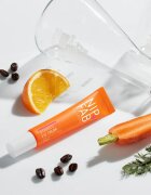 NIP+FAB Vitamin C Fix 10 % krema za predel okoli oči z vitaminom C 15 ml