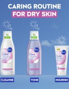 Nivea Almond Oil čistilni losjon z mandljevim oljem 200 ml