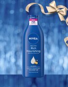 Nivea Creme Care darilni set za prehrano in hidracijo