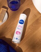 Nivea Fresh Flower deodorant v pršilu za ženske 150 ml