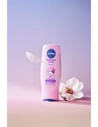 Nivea Hairmilk Natural Shine negovalni balzam 200 ml