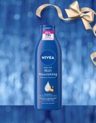 Nivea Nourishing Moments of Joy darilni set za telo