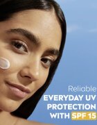 Nivea Soft Daily UV vlažilna zaščitna krema za telo in obraz SPF 15 100 ml