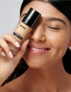 NOBEA Day-to-Day Fluid Foundation dolgoobstojen tekoči puder odtenek 06 True beige 28 ml