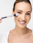 Notino Makeup Brushes Professional Domed Contour Make-Up Brush 142 čopič za konture 1 kos