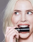 Nudestix Tinted Blur Foundation Stick korektivna paličica za naraven videz odtenek Light 1 6 g