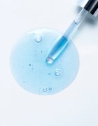Numbuzin No. 3 Blue Bio-Retinol Pore Refining Serum učvrstitveni serum za obraz za glajenje kože in zmanjšanje por 30 ml