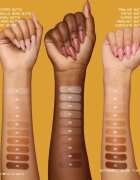 NYX Professional Makeup Buttermelt Glaze posvetlitveni tonirani fluid SPF 30 odtenek 04 Almond Butta 30 ml